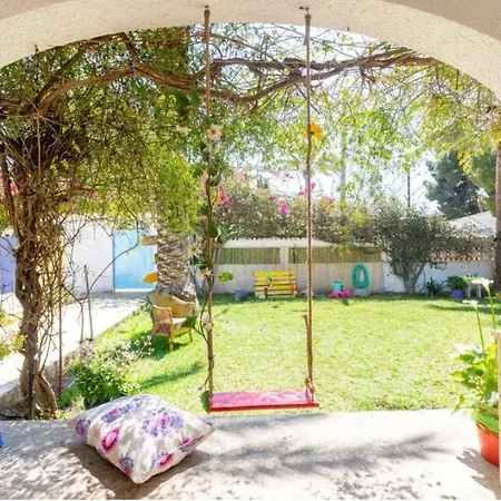 Chez Moi White Room בית אירוח *